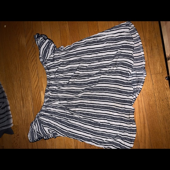 Shirt - Picture 1 of 3